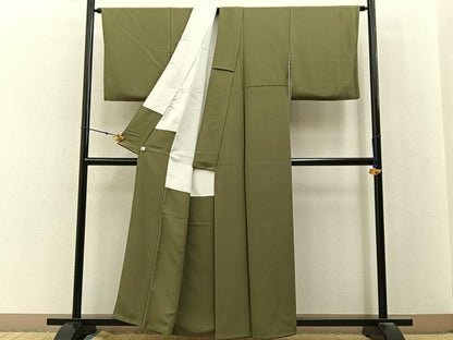 平和屋着物■上質な色無地　黄海松茶色　鈴乃屋扱い　正絹　逸品　BAAX6769hj