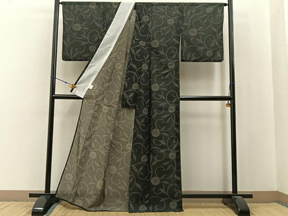 平和屋着物＊夏物　小紋　紗　菊唐草文　黒地　洗える着物　BAAX6820hj