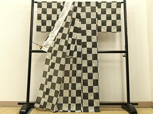 平和屋着物＊夏物　小紋　絽　市松薄文　洗える着物　BAAX6827hj