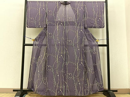 平和屋着物＊夏物　小紋　紗　舞桜　花弁　洗える着物　BAAX6836hj