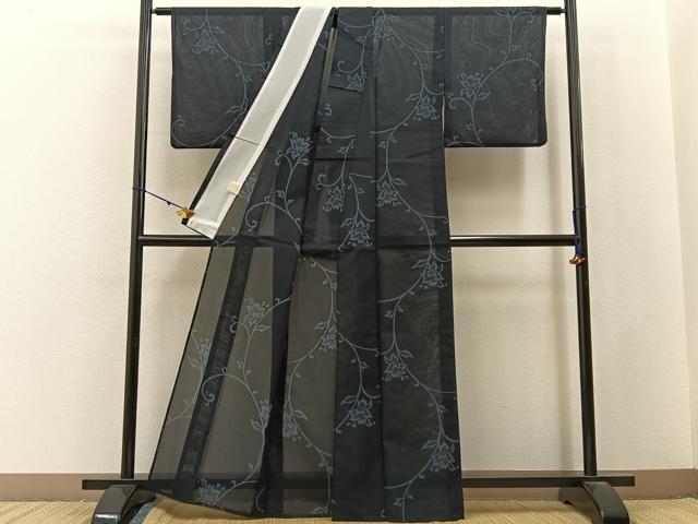 平和屋着物＊夏物　小紋　紗　花唐草文　黒地　洗える着物　BAAX6849hj