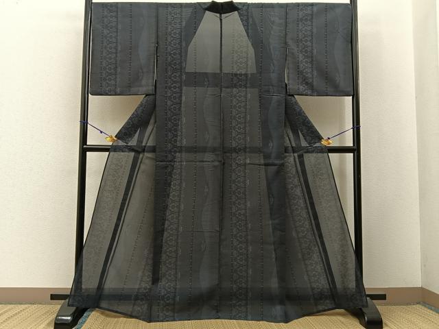 平和屋着物＊夏物　本場大島紬　夏大島　草花文　正絹　逸品　BAAX6935hj