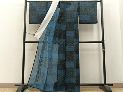 平和屋着物＊夏物　小紋　紗　有職文　洗える着物　BAAX6955hj