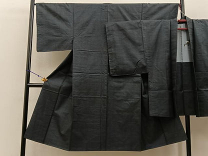 平和屋着物■男性　本場大島紬　アンサンブル　80亀甲　総詰め　反端付き　正絹　逸品　BAAX6995hj