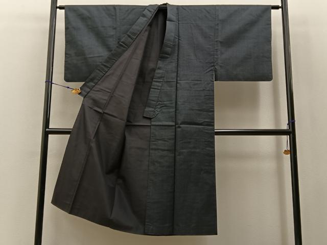 平和屋着物■男性　本場大島紬　亀甲文様　正絹　逸品　BAAX7000hj