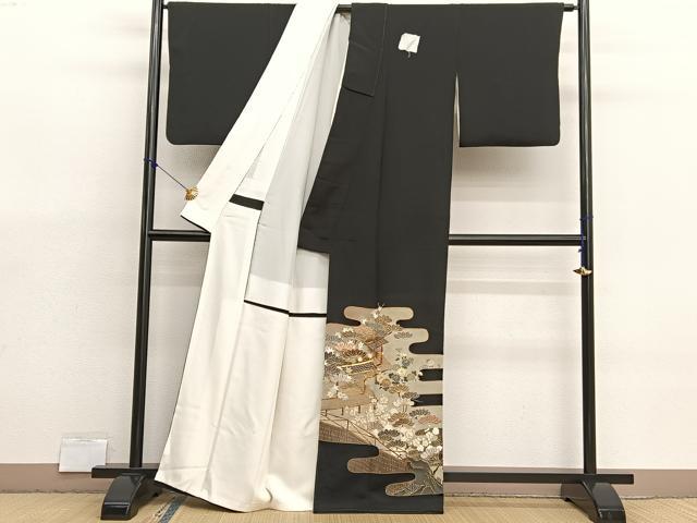 平和屋着物■豪華黒留袖　駒刺繍　エ霞風景文　正絹　逸品　未使用　BAAX7005hv