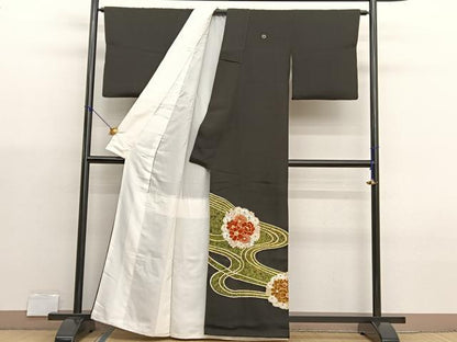 平和屋着物■豪華黒留袖　駒刺繍　流水花丸文　金彩　正絹　逸品　BAAX7009hv