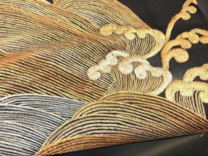 平和屋着物■豪華黒留袖　総刺繍　立波文　暈し染め　金銀糸　正絹　逸品　BAAX7013hv