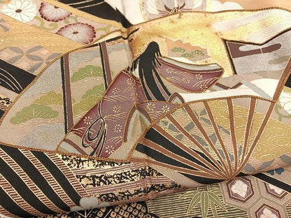 平和屋着物■豪華黒留袖　駒刺繍　扇面人物文　金銀彩　正絹　逸品　BAAX7023hv