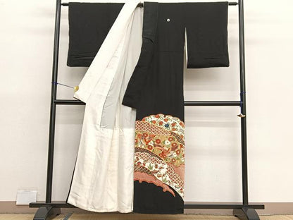 平和屋着物■豪華黒留袖　駒刺繍　群鶴雪輪花文　金彩　正絹　逸品　BAAX7025hv