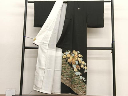 平和屋着物■豪華黒留袖　駒刺繍　飛鶴菊文　金銀彩　正絹　逸品　BAAX7028hv
