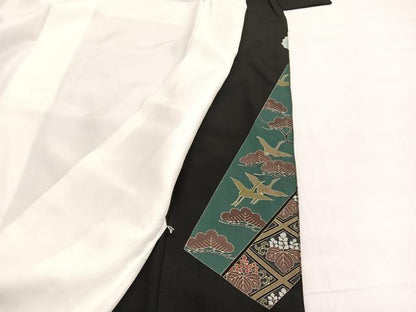 平和屋着物■豪華黒留袖　駒刺繍　飛鶴菊文　金銀彩　正絹　逸品　BAAX7028hv