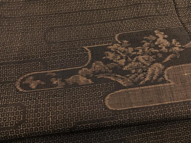平和屋着物■本真綿結城紬　80亀甲　エ霞風景文　証紙付き　正絹　逸品　BAAX7054hv
