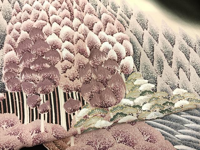平和屋着物■豪華黒留袖　刺繍　浜松樹林文　暈し染め　金彩　正絹　逸品　BAAX7086hv