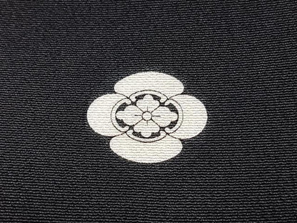 平和屋着物■豪華黒留袖　飛鶴宝尽くし花文　金彩　正絹　逸品　BAAX7090hv