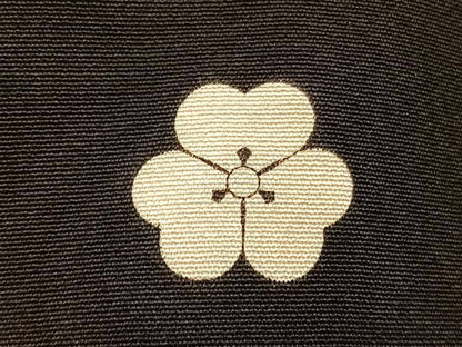 平和屋着物■豪華黒留袖　作家物　飛鶴浜松文　金彩　胴抜き仕立て　正絹　逸品　BAAX7095hv