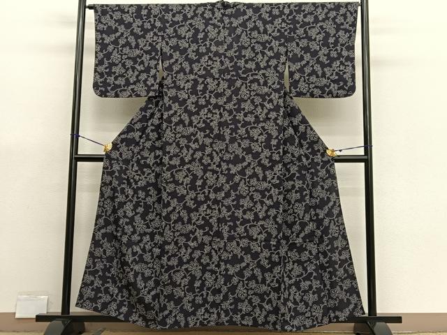 平和屋着物▽上質な小紋　単衣　葡萄蔦の葉文　濃紺地　正絹　逸品　BAAX7165hv