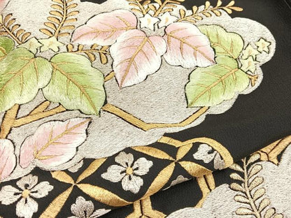 平和屋着物■豪華黒留袖　総刺繍　雲取り有職花文　金銀糸　正絹　逸品　BAAX7346hv