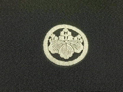 平和屋着物■豪華黒留袖　総刺繍　雲取り有職花文　金銀糸　正絹　逸品　BAAX7346hv