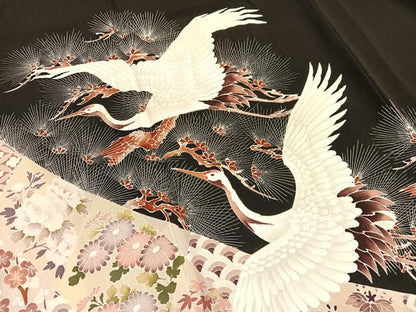 平和屋着物■豪華黒留袖　友禅　飛鶴松文　暈し染め　正絹　逸品　BAAX7349hv