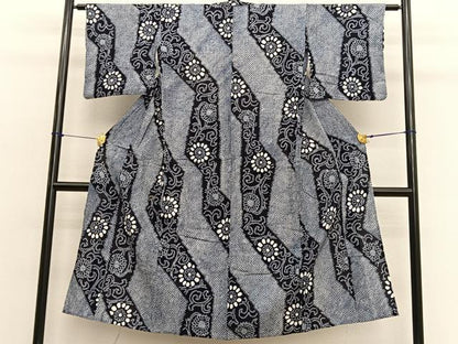 平和屋着物∴夏物　浴衣　有松鳴海絞り　花唐草文　綿　逸品　BAAX7440hv