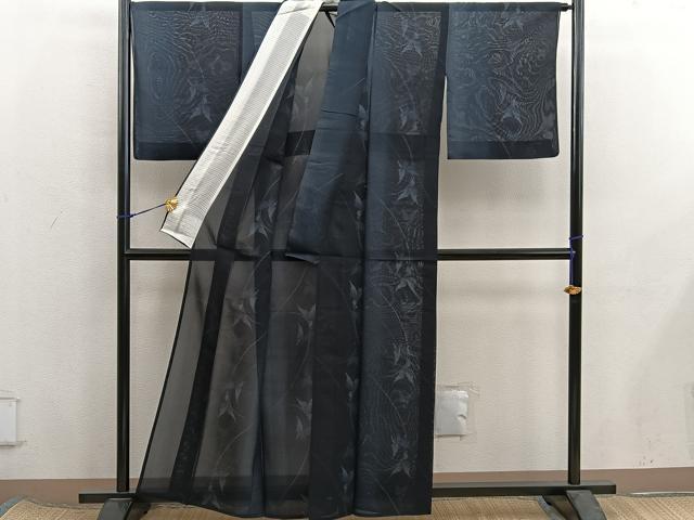 平和屋着物＊夏物　本場大島紬　夏大島　舞蝶文　正絹　逸品　BAAX8186mz
