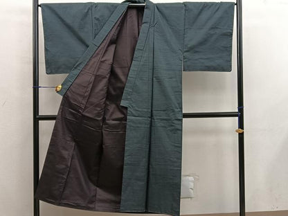 平和屋着物●男性　本場大島紬　アンサンブル　80亀甲　総詰め　正絹　逸品　未使用　BAAX8192mz