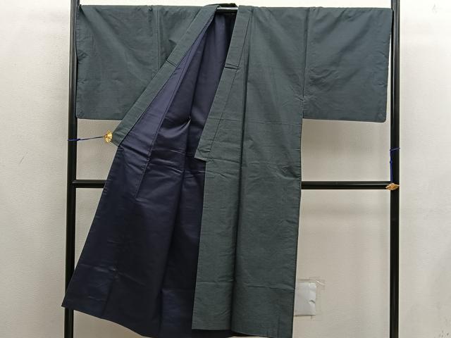平和屋着物●男性　本場大島紬　アンサンブル　襦袢セット　80亀甲　総詰め　正絹　逸品　BAAX8199mz