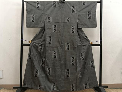 平和屋着物■本場大島紬　7マルキ　楓文　正絹　逸品　BAAX8203mz