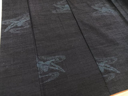 平和屋着物■結城紬　幾何学文様　飛び亀甲柄　正絹　逸品　BAAX8242mz