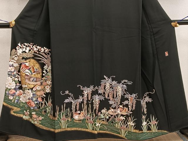 平和屋着物■豪華黒留袖　作家物　刺繍　鴛鴦花文　金彩　正絹　逸品　BAAX8261mz