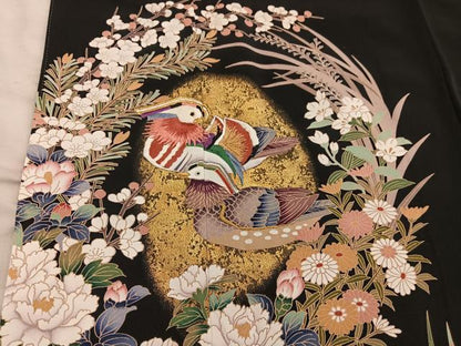 平和屋着物■豪華黒留袖　作家物　刺繍　鴛鴦花文　金彩　正絹　逸品　BAAX8261mz
