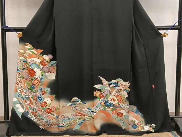 平和屋着物■豪華黒留袖　友禅　作家物　菊花文　暈し染め　金彩　正絹　逸品　BAAX8279mz