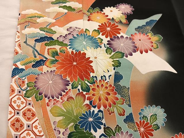 平和屋着物■豪華黒留袖　友禅　作家物　菊花文　暈し染め　金彩　正絹　逸品　BAAX8279mz