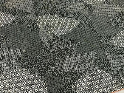 平和屋着物■上質な小紋　亀甲花文　黒地　正絹　逸品　BAAX8306mz