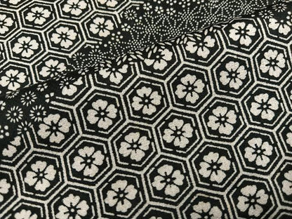 平和屋着物■上質な小紋　亀甲花文　黒地　正絹　逸品　BAAX8306mz