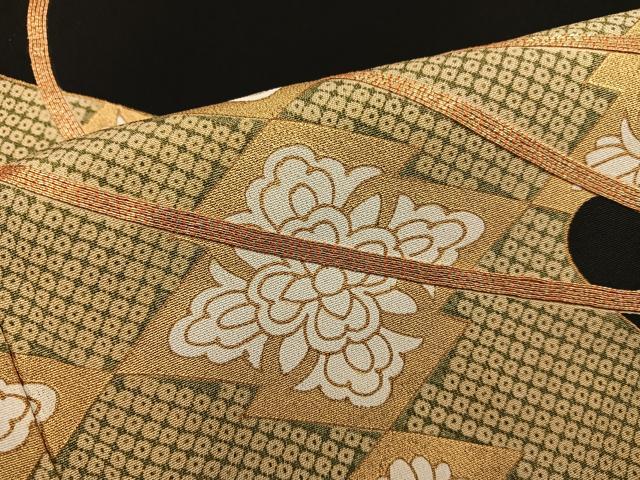 平和屋着物■豪華黒留袖　駒刺繍　松皮菱花文　金彩　正絹　逸品　BAAX8329mz