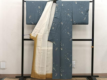 平和屋着物●上質な小紋　舞蝶花文　蛍暈し　そごう扱い　正絹　逸品　BAAX8368mz