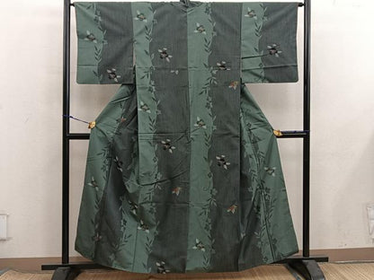 平和屋着物■上質な紬　舞蝶花文　正絹　逸品　BAAX8391mz