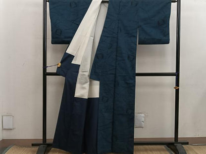 平和屋着物■上質な紬　舞蝶文　正絹　逸品　BAAX8393mz