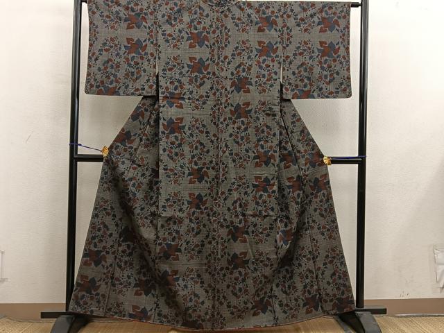 平和屋着物■本場大島紬　7マルキ　草花文　正絹　逸品　未使用　BAAX8449mz