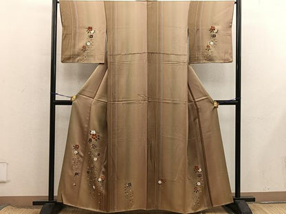 平和屋着物■訪問着　駒刺繍　舞桜文　金彩　正絹　逸品　BAAX8465mz