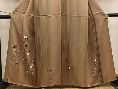 平和屋着物■訪問着　駒刺繍　舞桜文　金彩　正絹　逸品　BAAX8465mz
