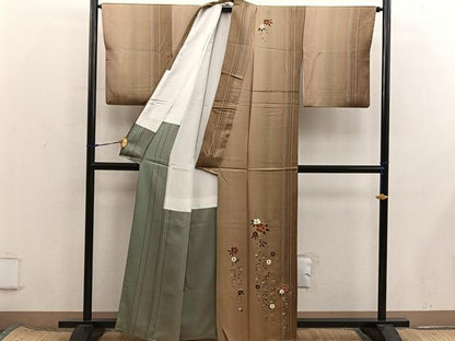 平和屋着物■訪問着　駒刺繍　舞桜文　金彩　正絹　逸品　BAAX8465mz