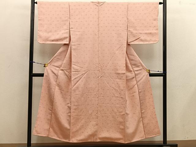 平和屋着物■上質な色無地　幾何学地紋　深支子色　正絹　逸品　未使用　BAAX8588mz
