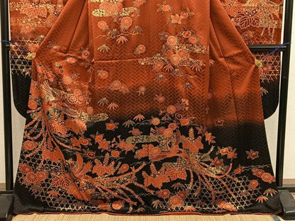 平和屋着物●豪華振袖　駒刺繍　鳳凰花文　暈し染め　金彩　正絹　逸品　BAAX8589mz