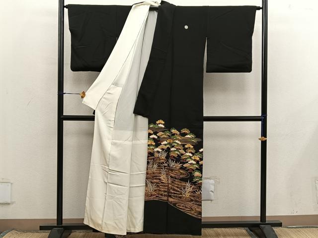 平和屋着物■豪華黒留袖　駒刺繍　流水松文　金彩　正絹　逸品　BAAX8591mz