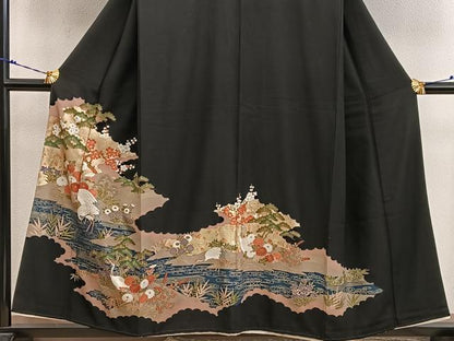 平和屋着物■豪華黒留袖　群鶴菊花文　金彩　正絹　逸品　BAAX8603mz