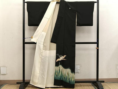 平和屋着物■豪華黒留袖　駒刺繍　飛鶴文　金彩　正絹　逸品　BAAX8648mz
