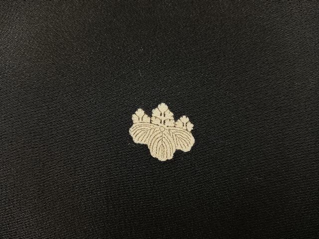 平和屋着物■豪華黒留袖　駒刺繍　飛鶴文　金彩　正絹　逸品　BAAX8648mz